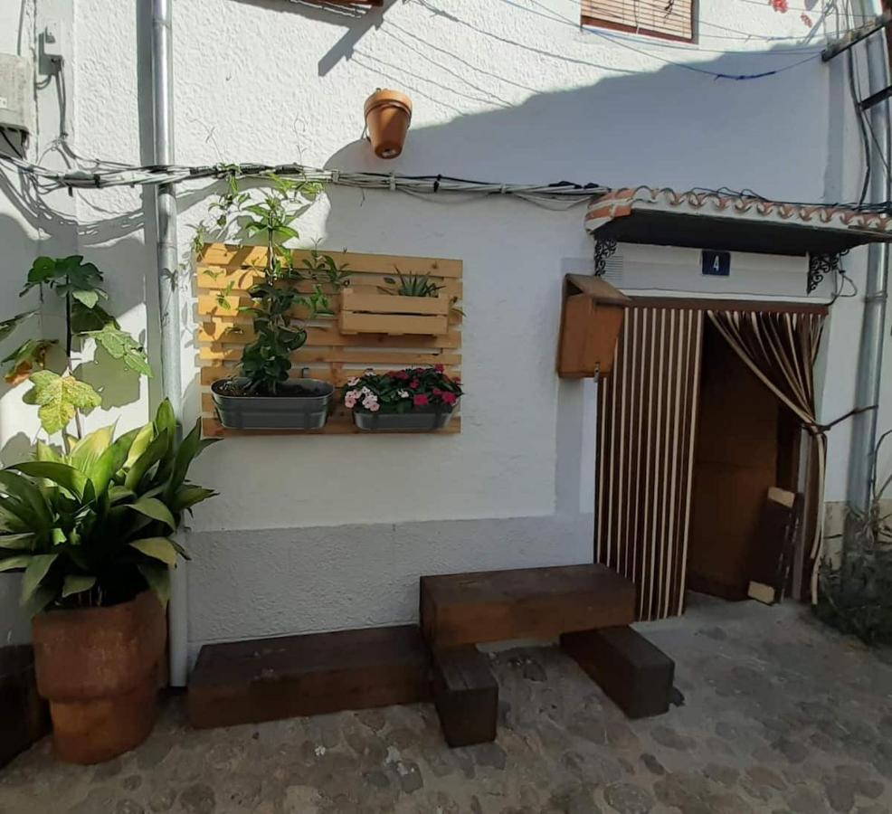 HERVÀS Y VUELVES  Exterior foto